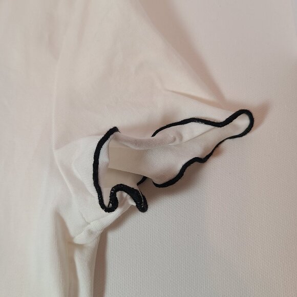 Y2K Ringer Tee with Bold Butterfly Graphic – Size Medium - Picture 6 of 10